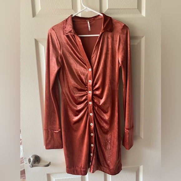 Free People Dresses & Skirts - Free People Velvet Button Up Dress Long Sleeve